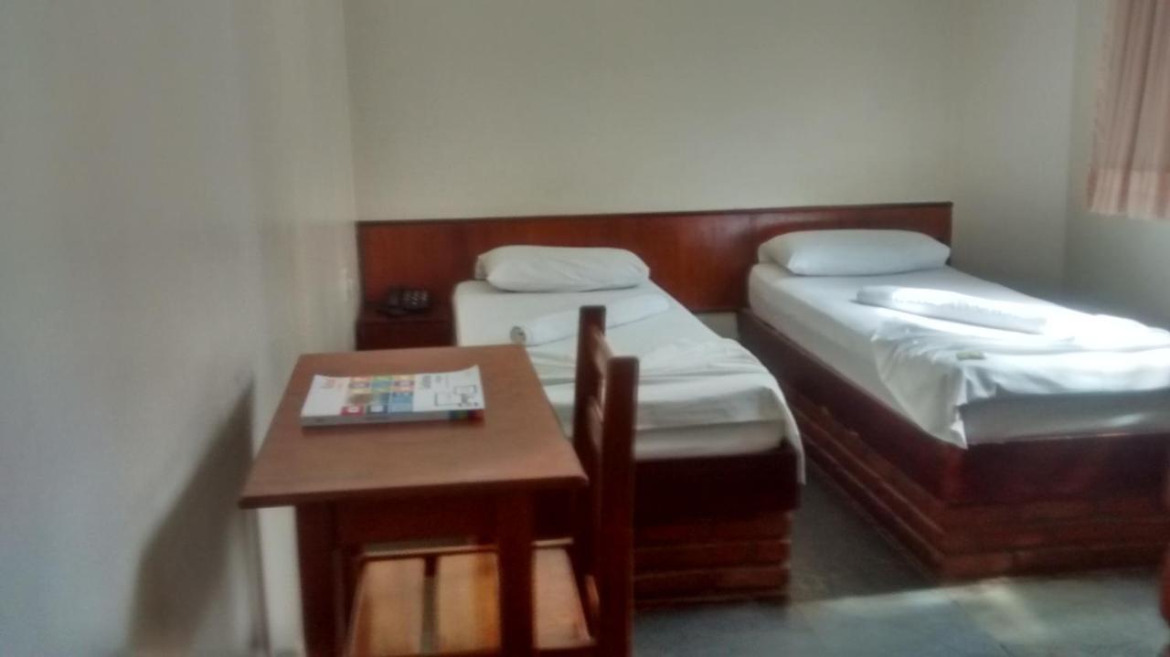 Hotel Alvorada Goiânia Esterno foto